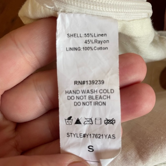 DO+BE Linen Blend Chevron Striped Crop Top w/ V Cut - Size Small - Picture 7 of 7